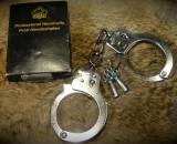 Handcuffs-1990